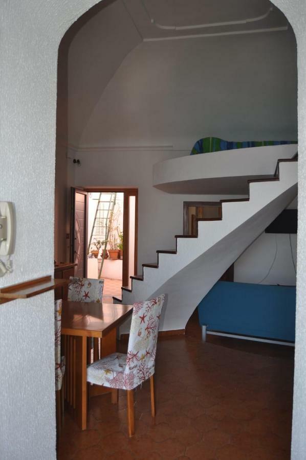 Willa Casa Geltrude Al Porto Procida Zewnętrze zdjęcie